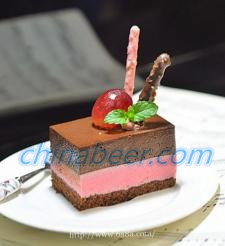 巧克力慕斯树莓蛋糕
